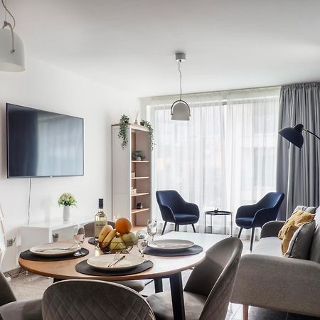 Julie'S Sunny Cozy Apartment With Balcony Sofia Exterior photo